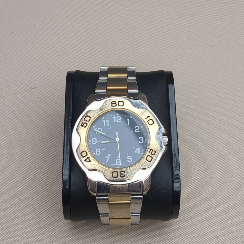 Milano Gold and Silver Men's Watch - Picture 3 of 3